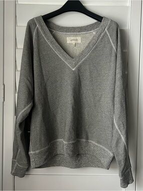 THE GREAT. Women’s Gray V-Neck Sweatshirt